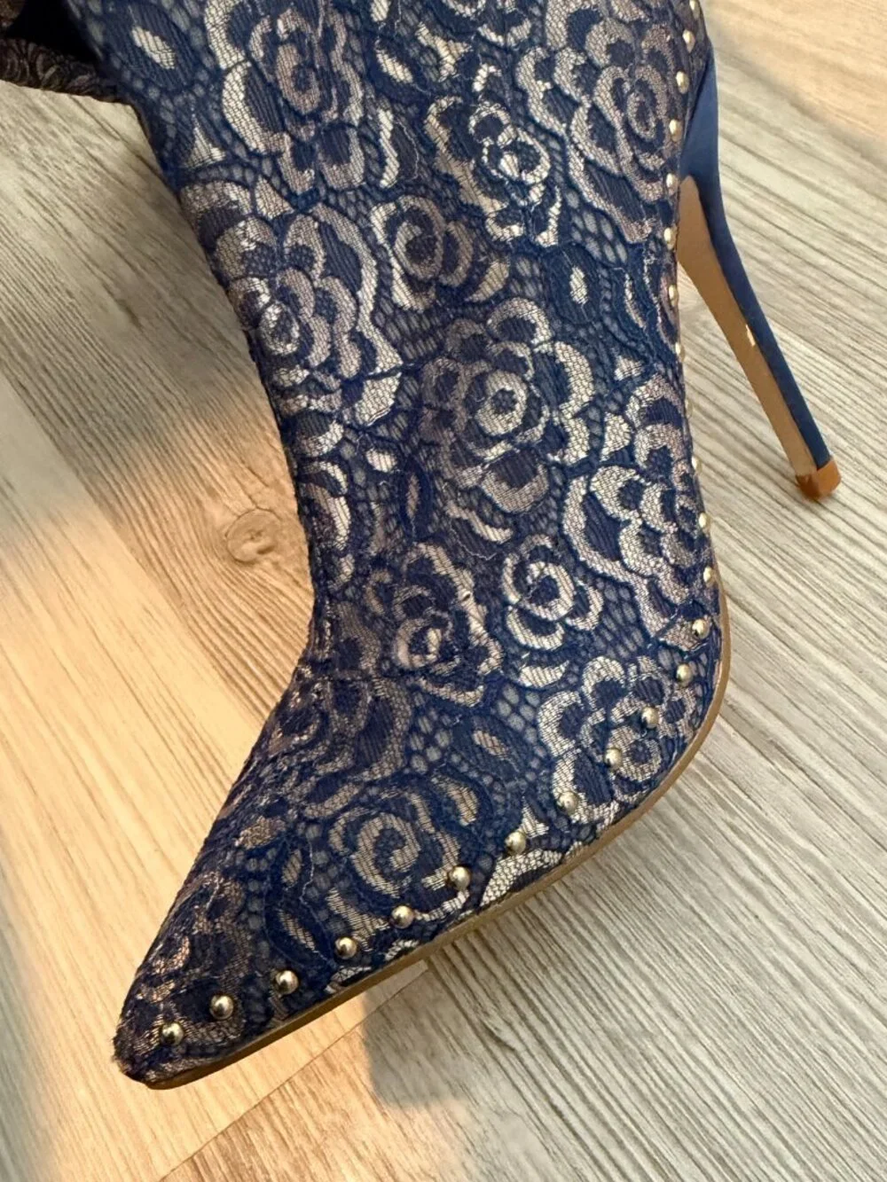 N/A elegant navy